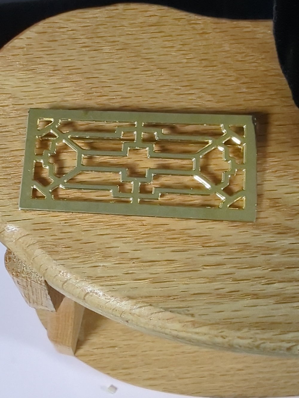 Matching Brooch & Earring Set - Picture 2 of 4